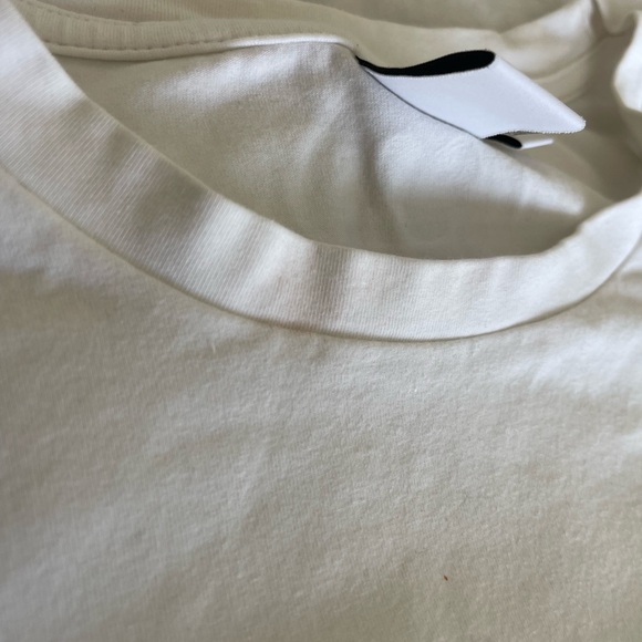 Aritzia | TNA Short Sleeve Crew Neck Cop Tees - Black & White - Picture 8 of 10